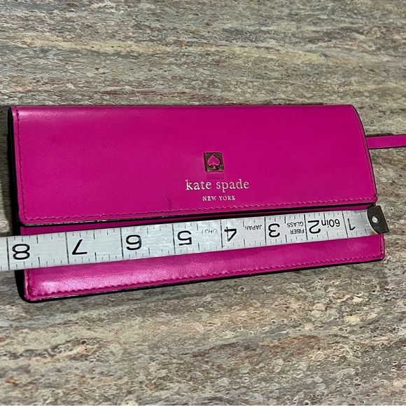 Kate Spade ♠️ fuchsia clutch - Picture 12 of 15